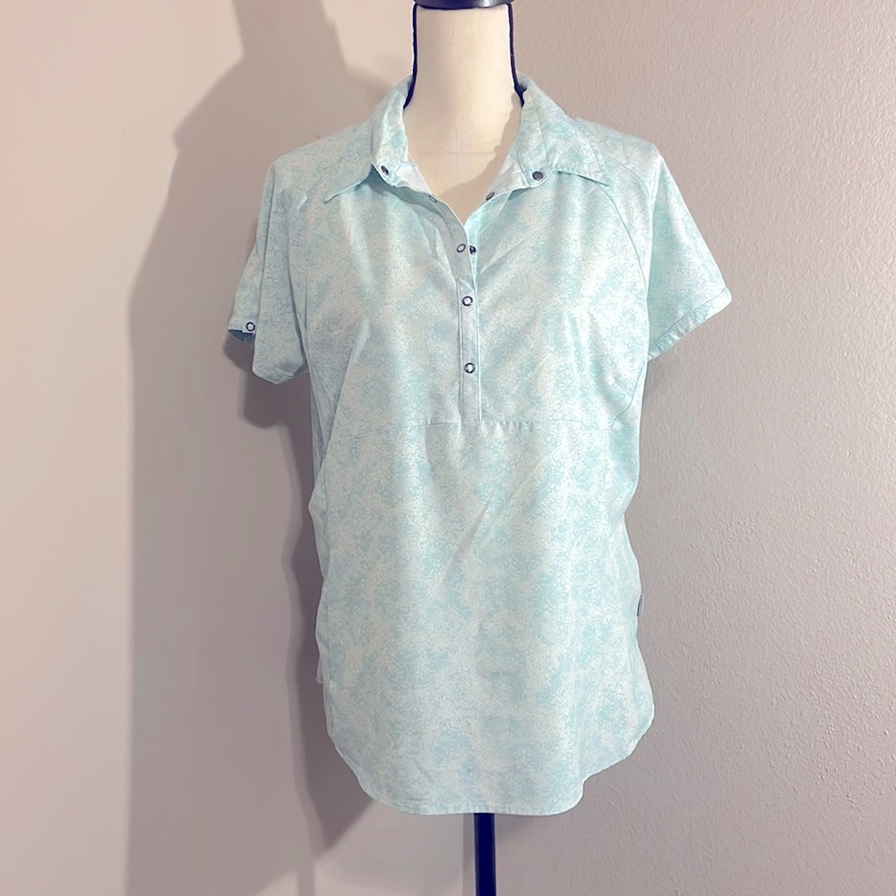 Columbia casual top;